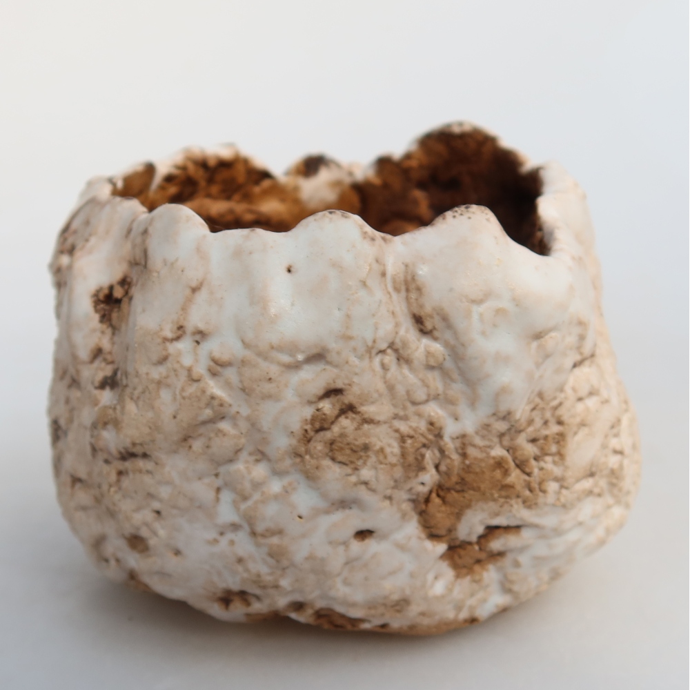 Keramikschale  7 x 7 x 6 cm, Farbe: weiß-braun
