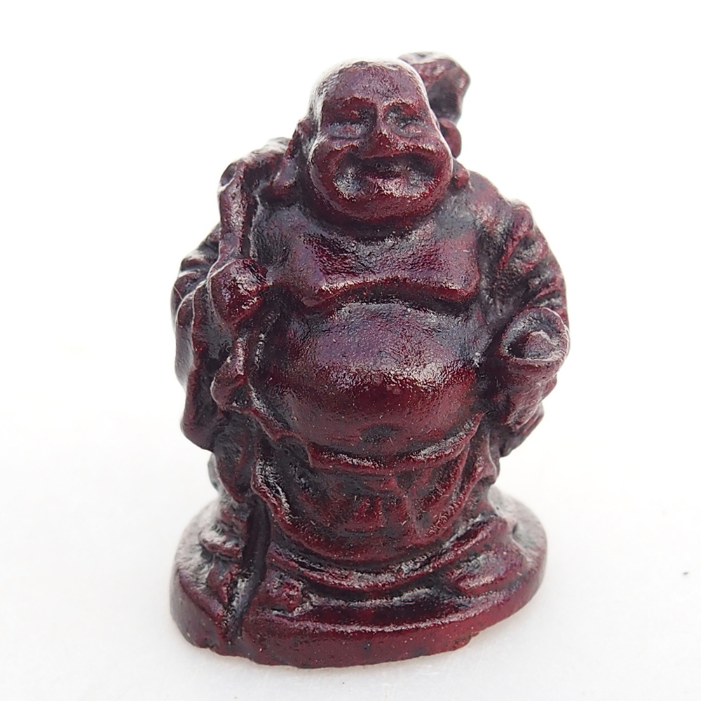 Roter Buddha