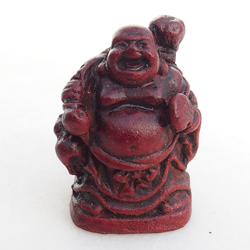Roter Buddha