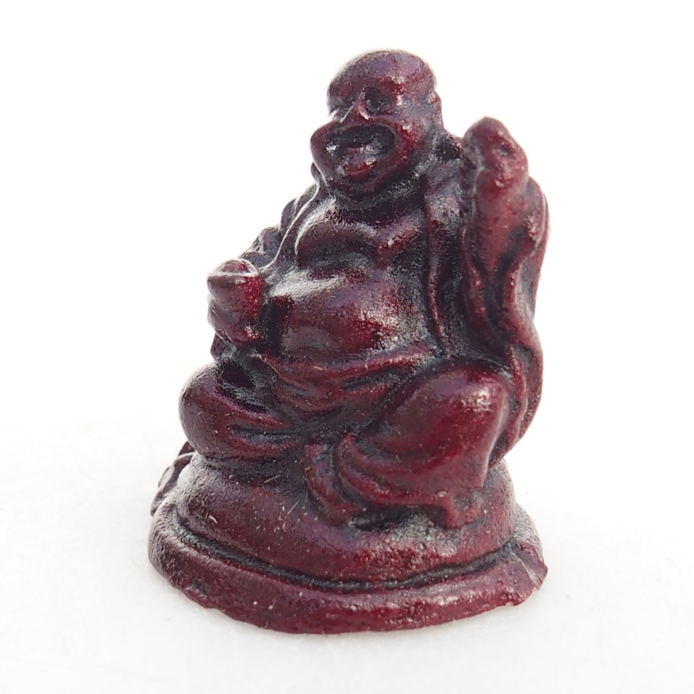 Roter Buddha