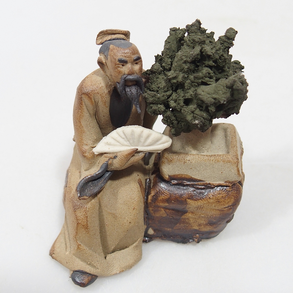 Keramik-Figur - Bonsaiista