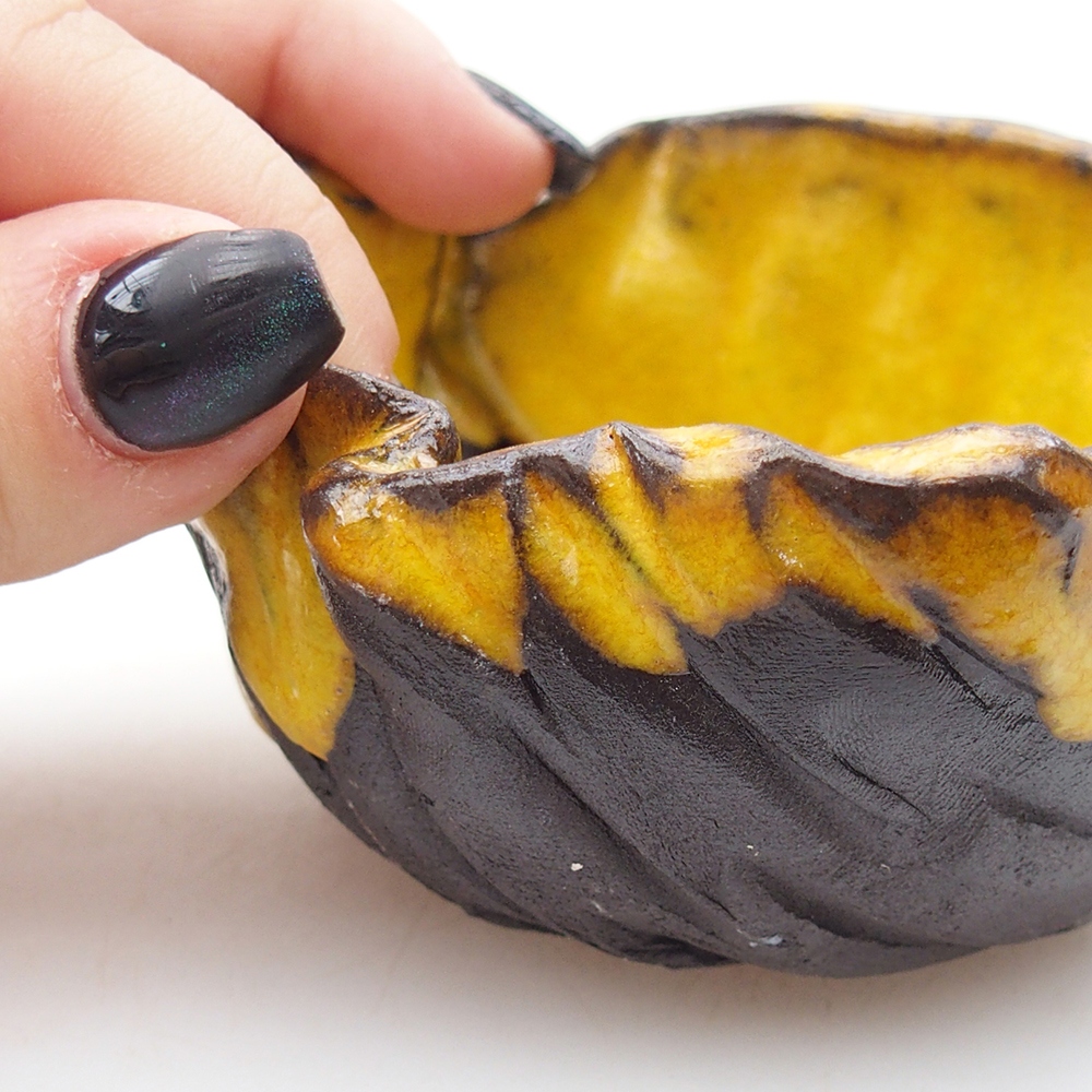 Keramikschale 8 x 10 x 5,5 cm , gelb