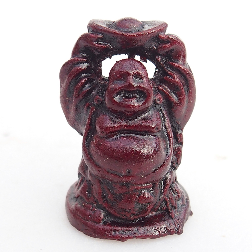 Roter Buddha
