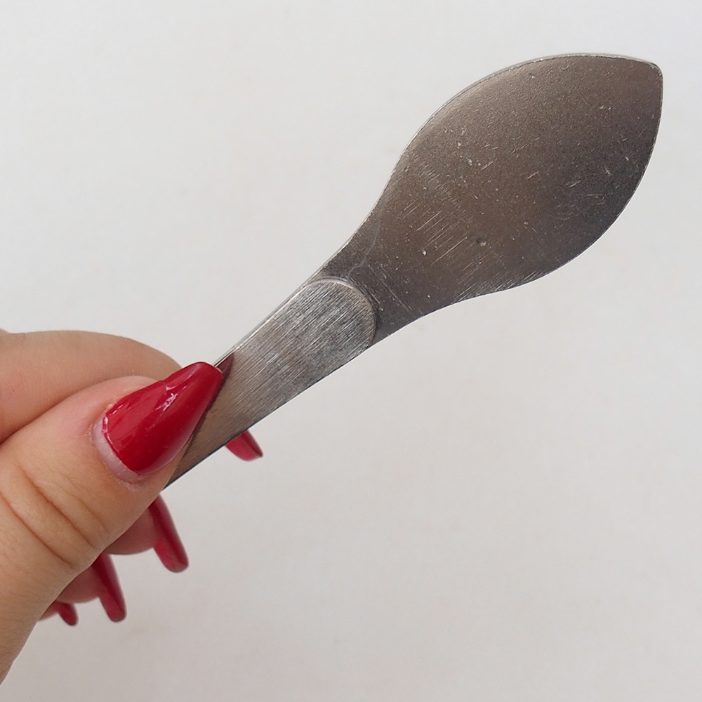 Spatel und gebogene Pinzette 22 cm - rostfreier Stahl