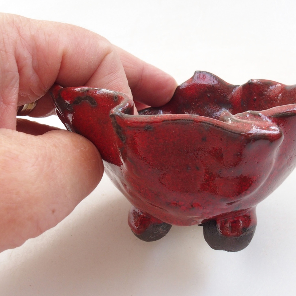 Keramikschale 8,5 x 8 x 6 cm , Farbe rot