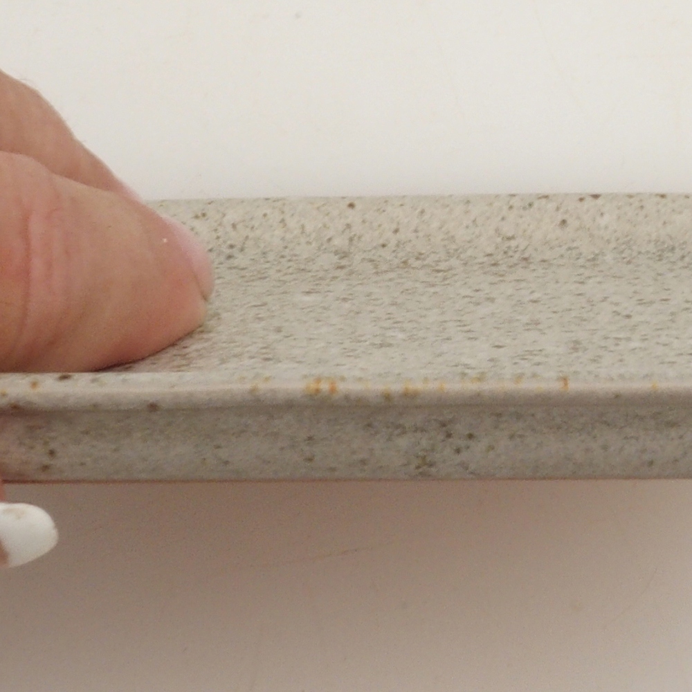 Keramische Untertasse H11 - 11,5 x 9,5 x 1 cm - beige