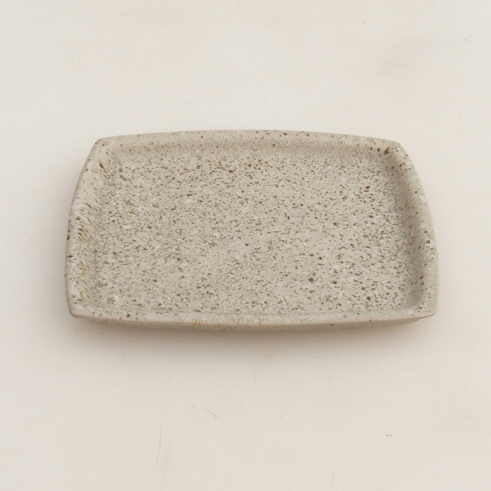 Keramische Untertasse H11 - 11,5 x 9,5 x 1 cm - beige