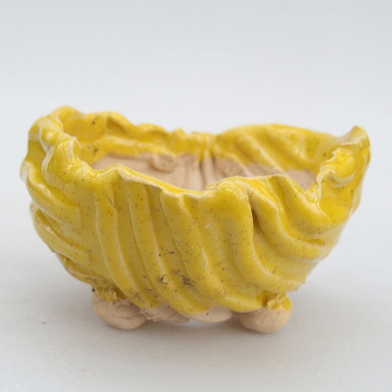 Keramikschale 9,5 x 9 x 6 cm , Farbe gelb