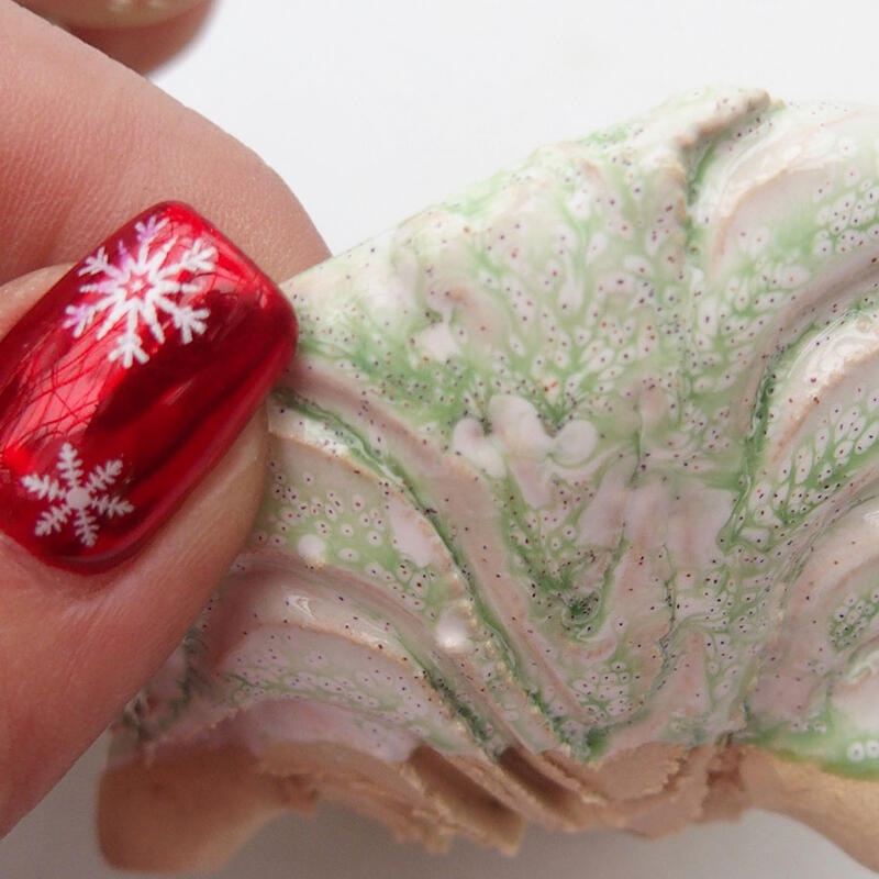 Keramikschale 9 x 8,5 x 6 cm , Farbe weiß-grün