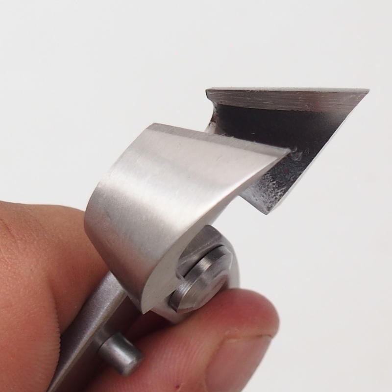 Gewinkelte Konkavzange 180 mm - rostfreier Stahl