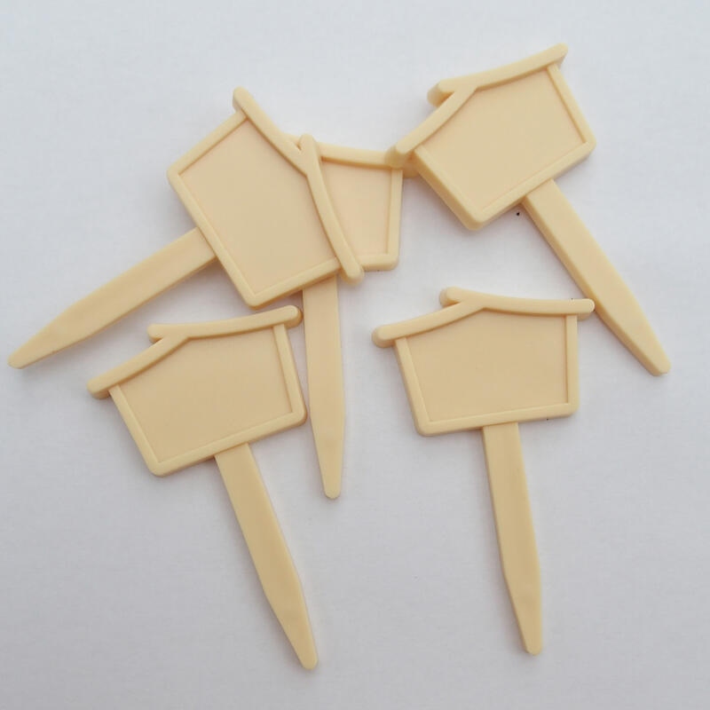 Beschreibung Baldachin 7 x 4 cm